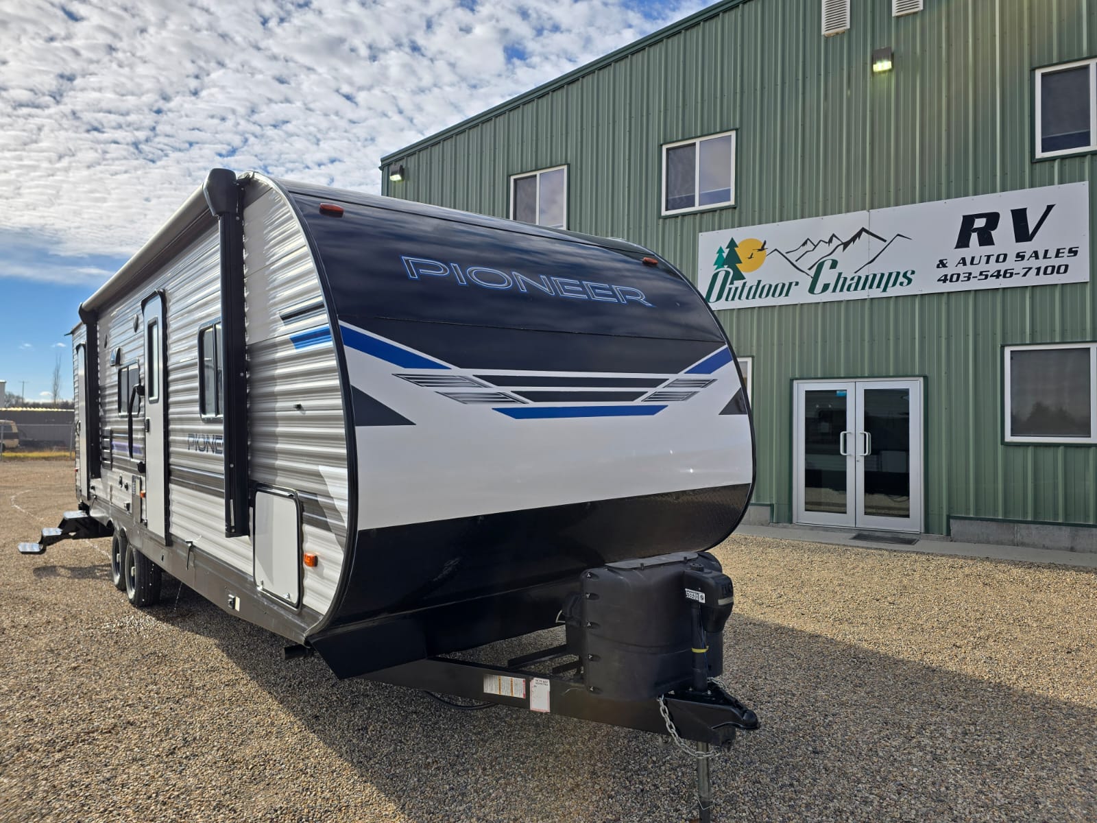 2021 Heartland Pioneer BH270 travel trailer